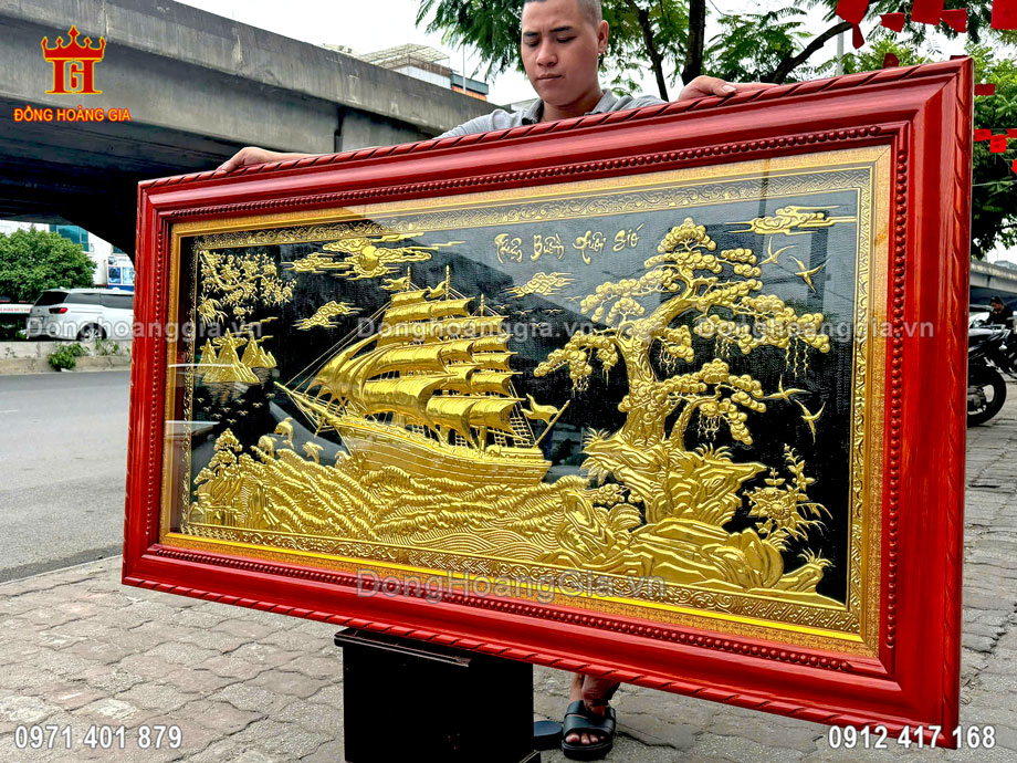 Treo tranh thuận buồm xuôi gió mạ vàng 24K thu hút tài lộc, may mắn